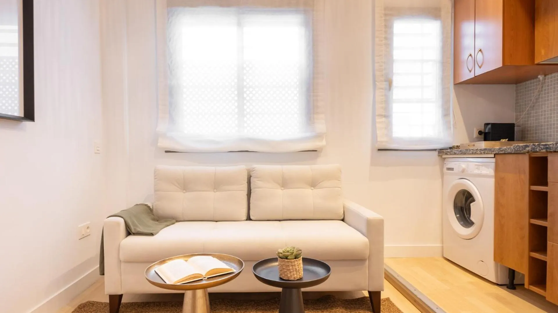 Suite Cozy Севилья 0*,